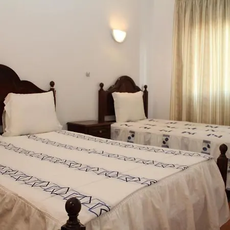 Pensión Mira Tejo Santa Iria de Azóia