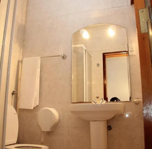 Mira Tejo Guest house